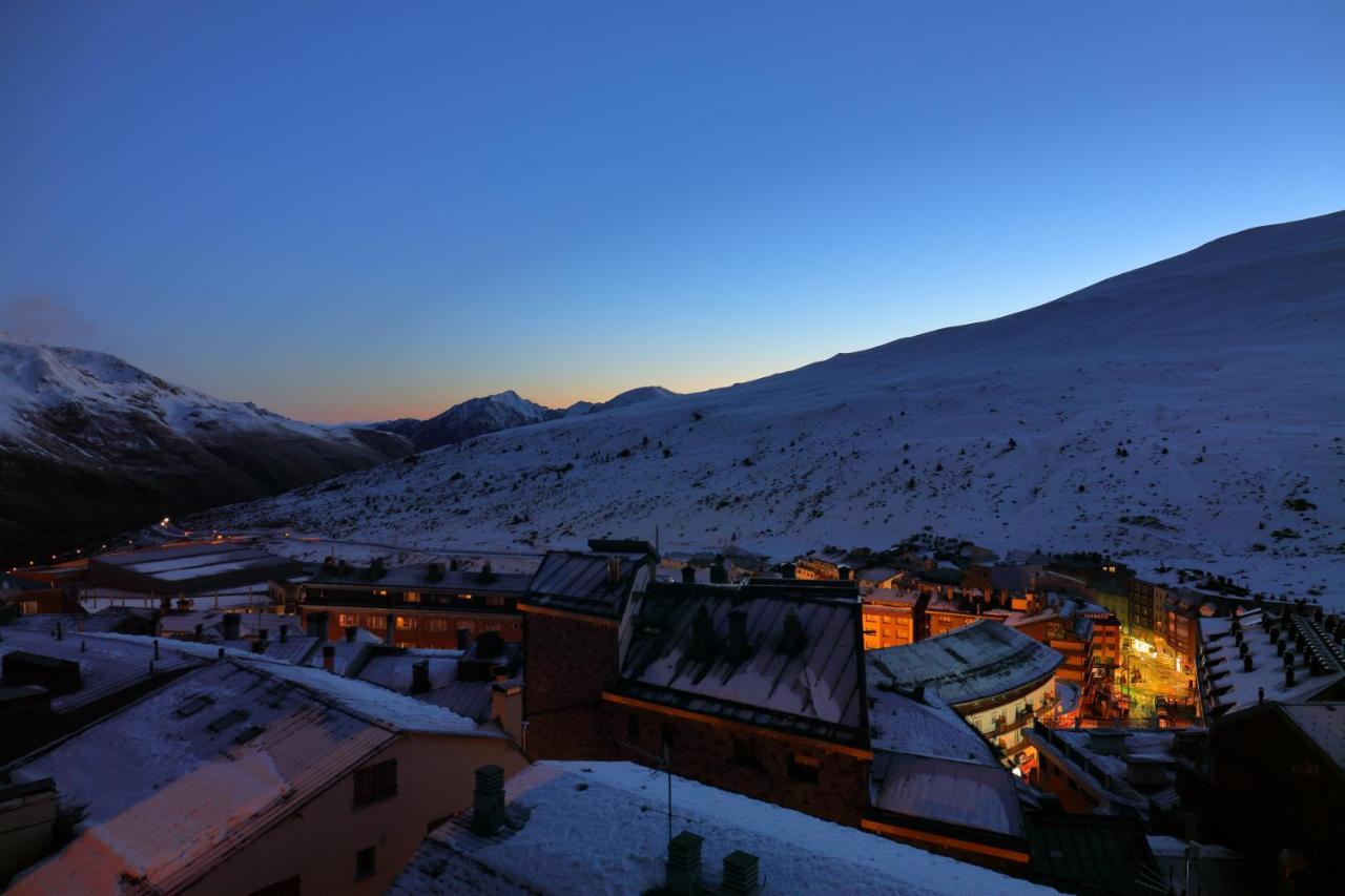 Apartamentos Caribou Pas De La Casa Dış mekan fotoğraf